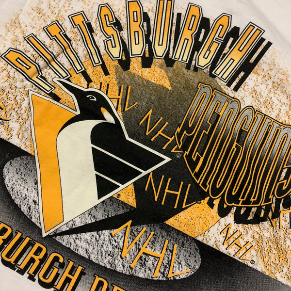 Vintage 90s Pittsburgh Penguins Magic Johnson T's Single Stitch Shirt Size Large - Beyond 94