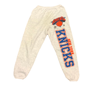 Vintage 90s New York Knicks Sweatpants Grey Size Medium - Beyond 94