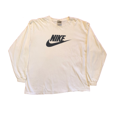 Vintage Nike L/s Shirt White/Navy Size X-Large - Beyond 94